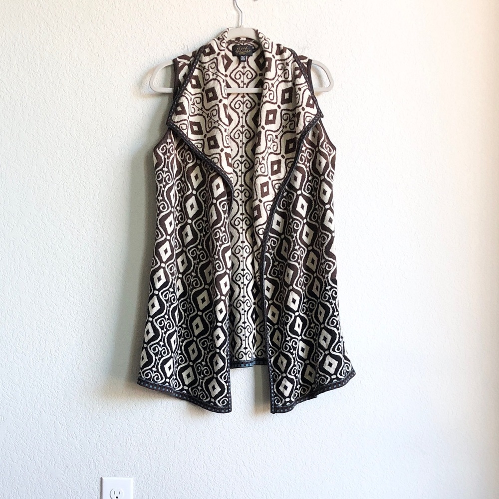 Icelandic Design Draping Sleeveless Sweater Vest Wool Blend